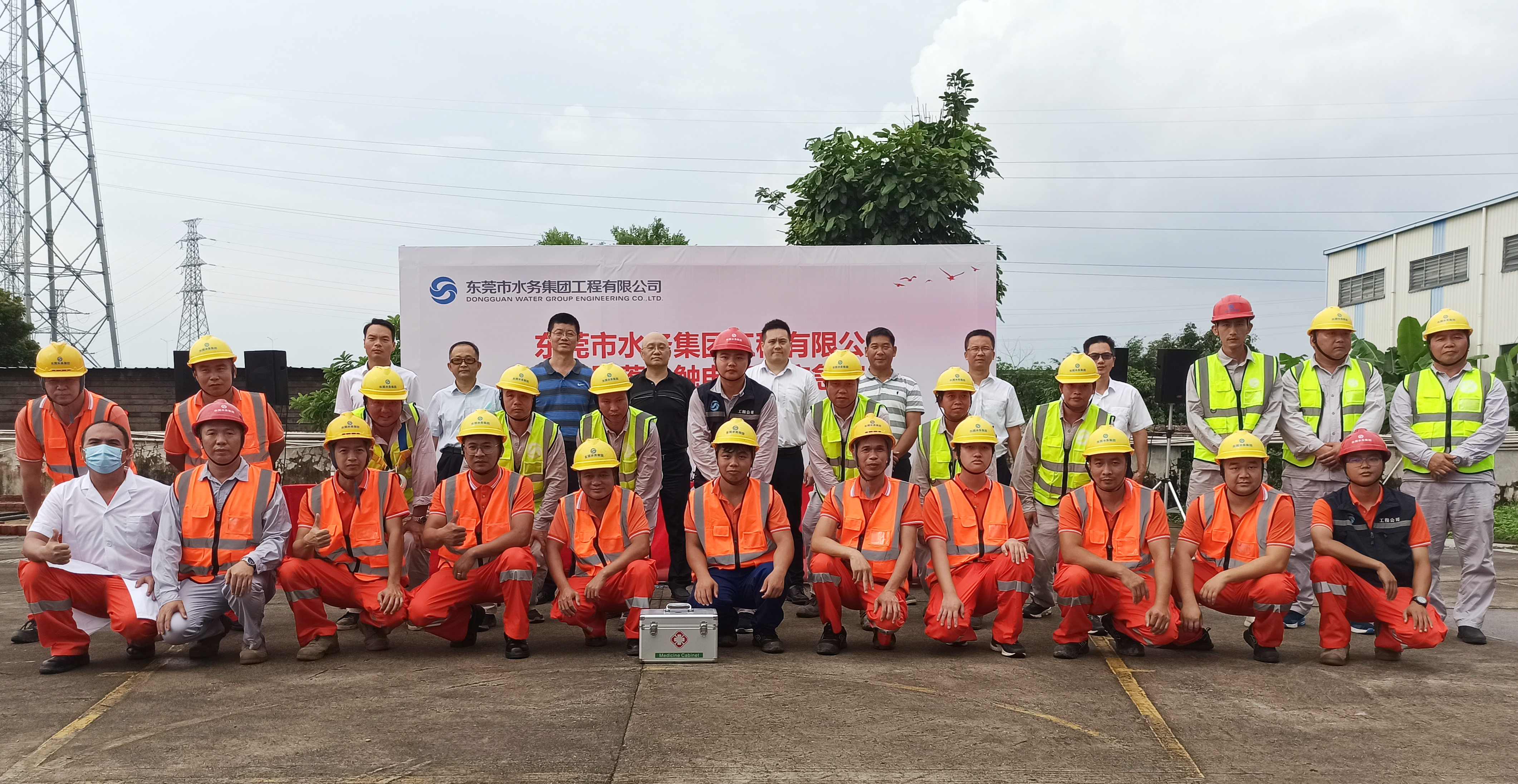 11參演者集體合影_副本.jpg 11參演者集體合影_副本.jpg