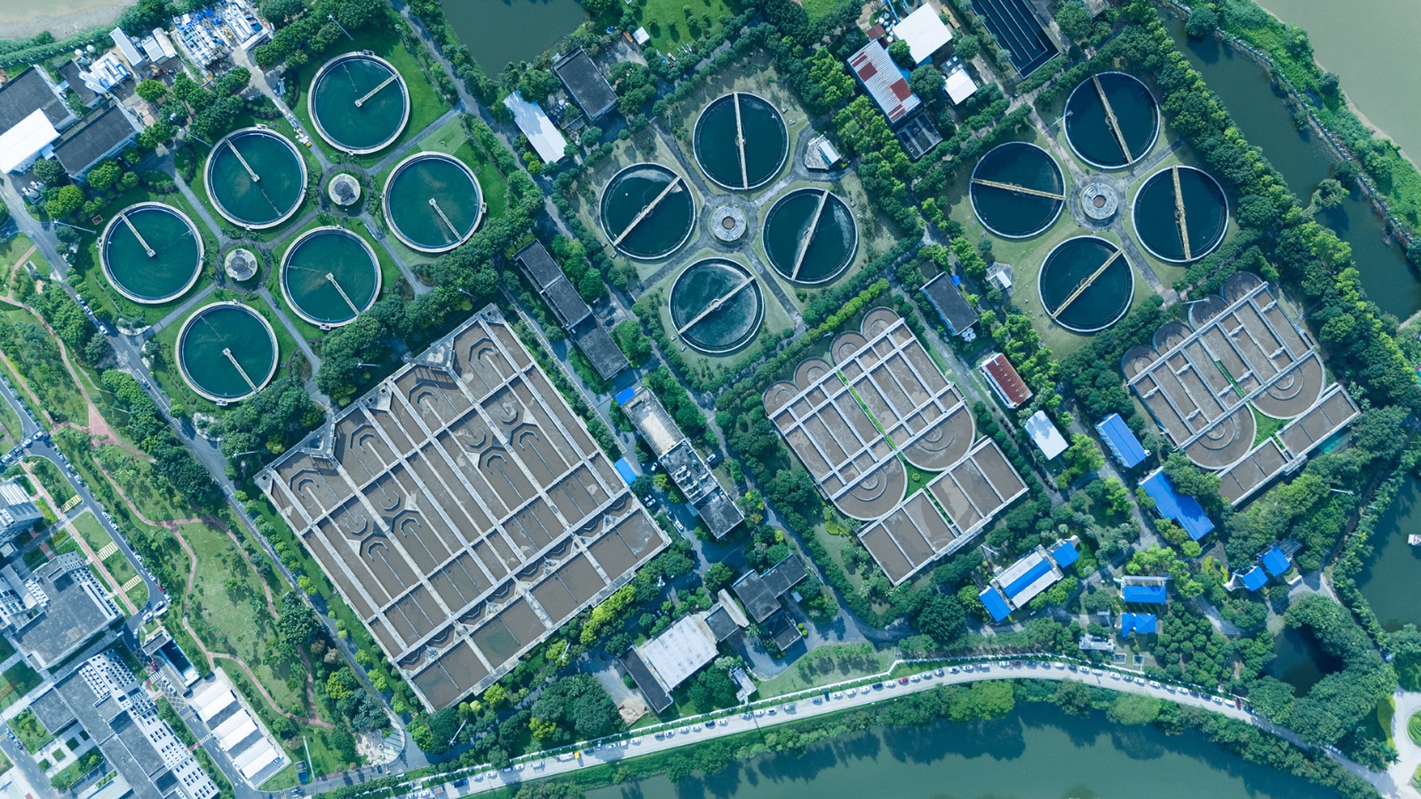 市區(qū)廠3small.jpg 市區(qū)廠3small.jpg